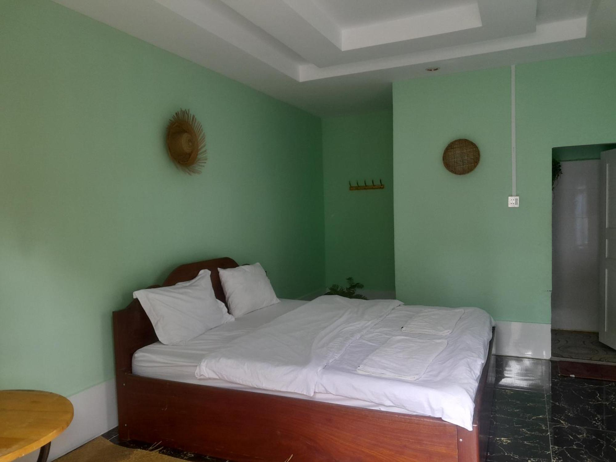 La Plage De Kampot By Lee & Hap Guest House Екстер'єр фото